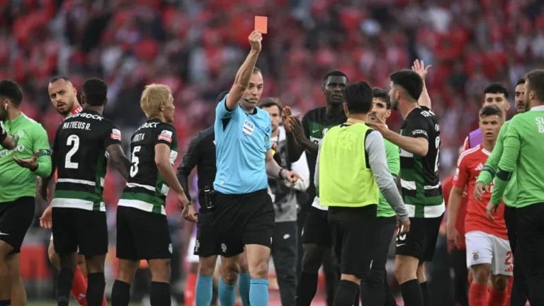 Sporting não desiste e avança com recurso contra castigo a Ricardo Esgaio